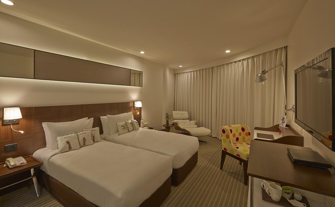 K10 Hotel Vadodara Exterior photo